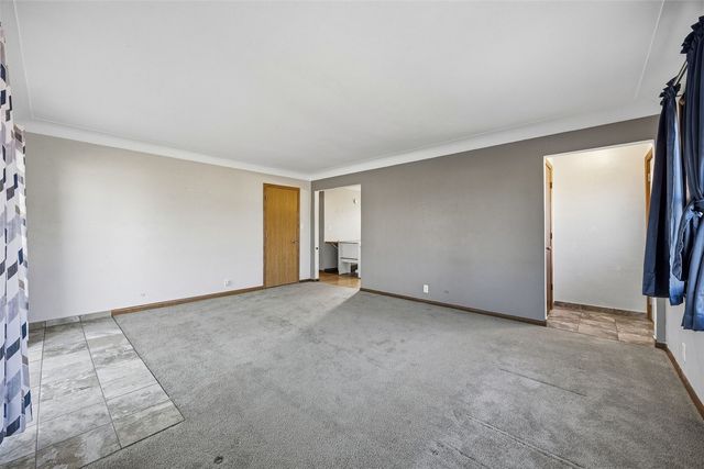 2317 Newport SW, Cedar Rapids, IA 52404