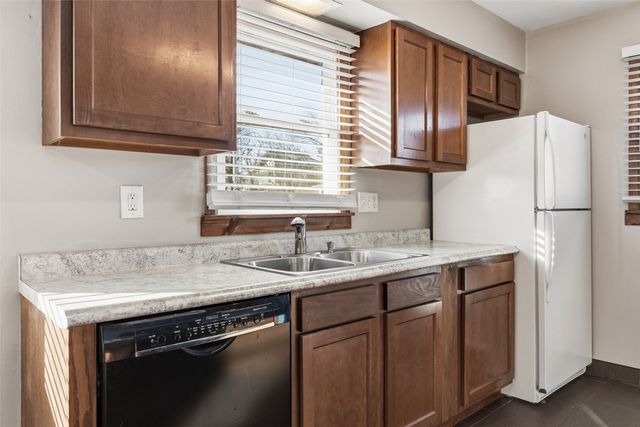 2317 Newport SW, Cedar Rapids, IA 52404