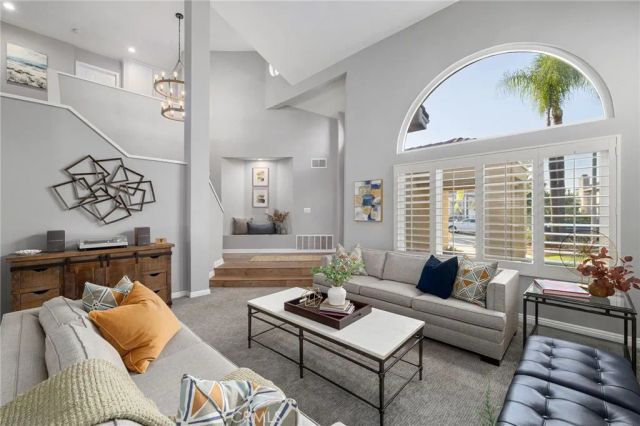 2232 Calle Liseta, San Dimas, CA 91773