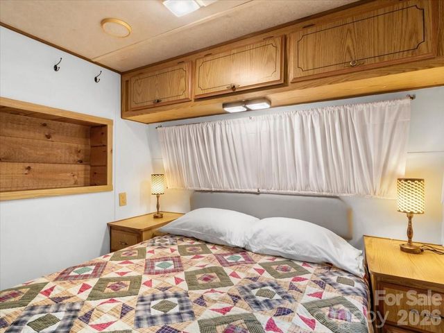 548 Bear Cub Drive 25, Spruce Pine, NC 28777