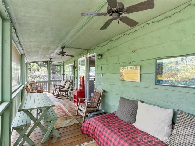 548 Bear Cub Drive 25, Spruce Pine, NC 28777