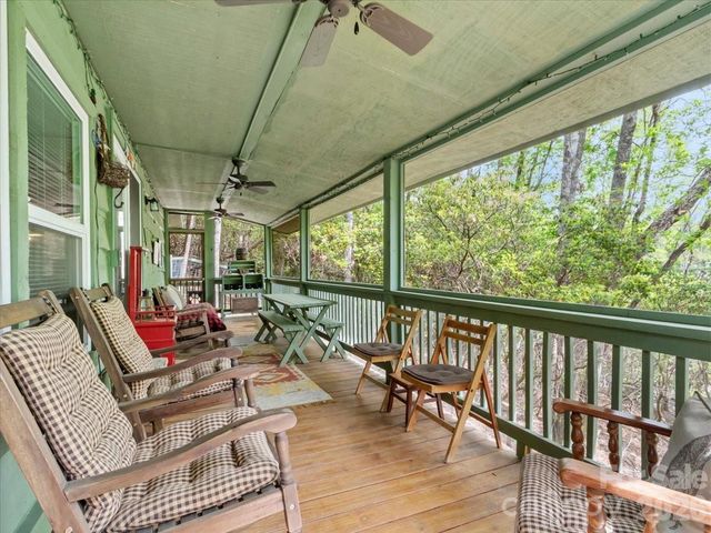 548 Bear Cub Drive 25, Spruce Pine, NC 28777