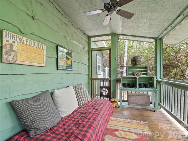 548 Bear Cub Drive 25, Spruce Pine, NC 28777