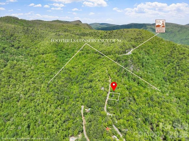 548 Bear Cub Drive 25, Spruce Pine, NC 28777