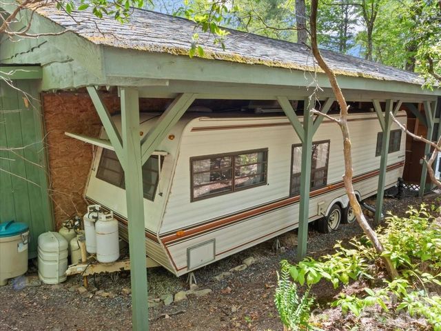 548 Bear Cub Drive 25, Spruce Pine, NC 28777