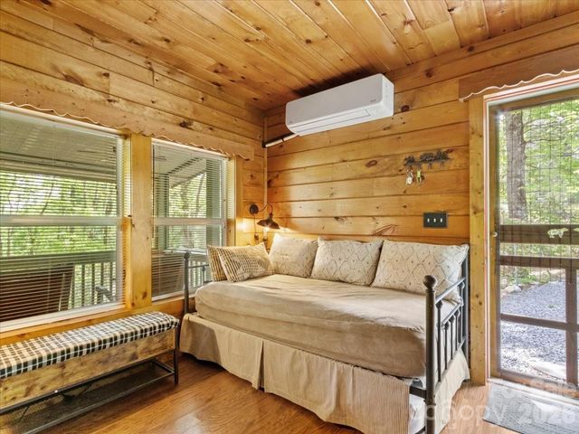 548 Bear Cub Drive 25, Spruce Pine, NC 28777