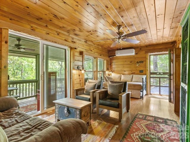 548 Bear Cub Drive 25, Spruce Pine, NC 28777