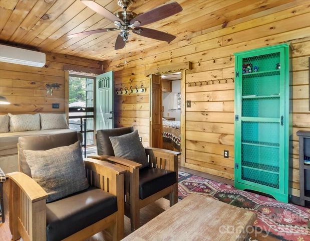 548 Bear Cub Drive 25, Spruce Pine, NC 28777
