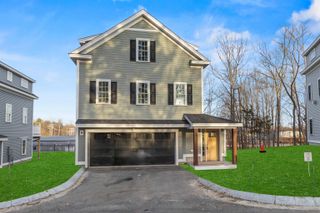 19 Eden Lane # 2, Portsmouth, NH 03801