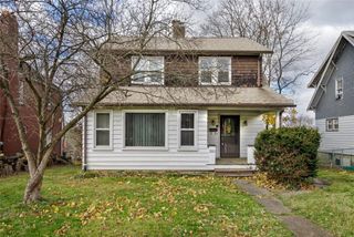 325 Pershing Drive, New Kensington, PA 15068