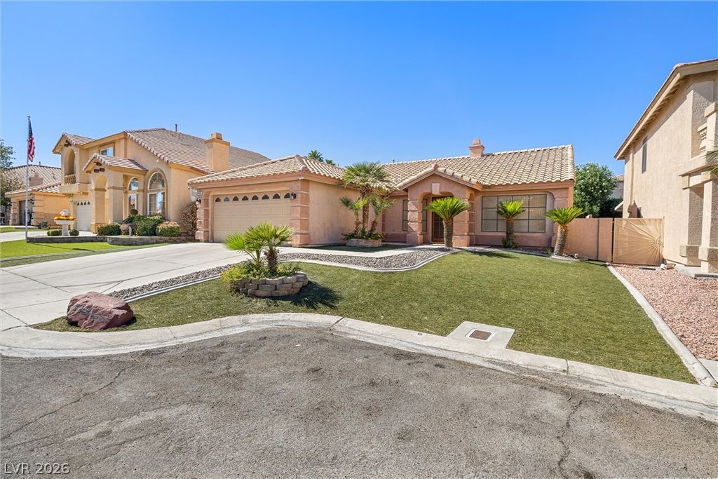 9803 Frosty Canyon Court, Las Vegas, NV 89183 — photo 4