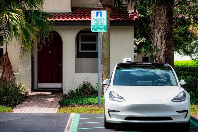 1110 SPACEPORT COURT, Kissimmee, FL 34746