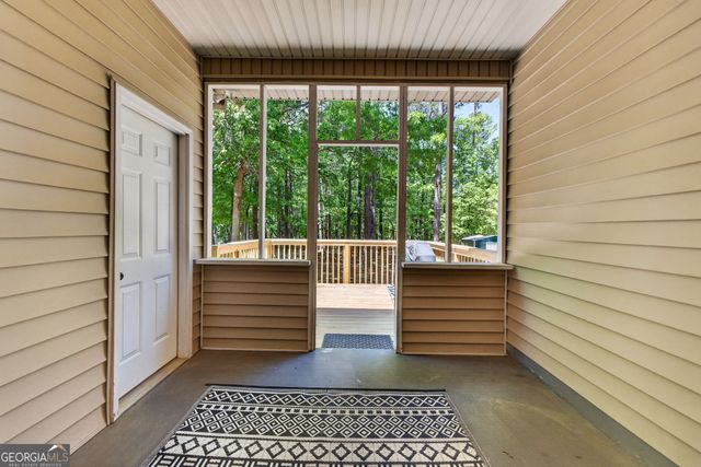 304 Annie Lane, Locust Grove, GA 30248