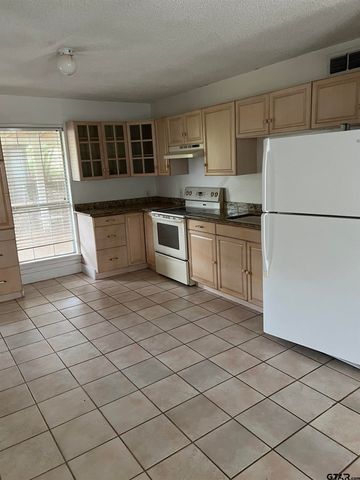 1019 Powers, Tyler, TX 75701