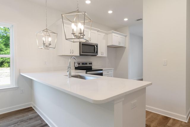 968 Texas Parkway, Crestview, FL 32536