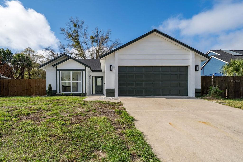 Image 26 of property listing at 5670 BRECKENRIDGE CIRCLE, Orlando, FL 32818