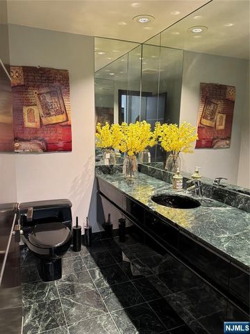 900 Palisade Avenue 2201, Fort Lee, NJ 07024