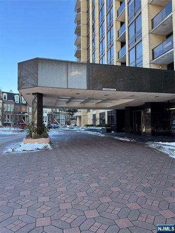 900 Palisade Avenue 2201, Fort Lee, NJ 07024