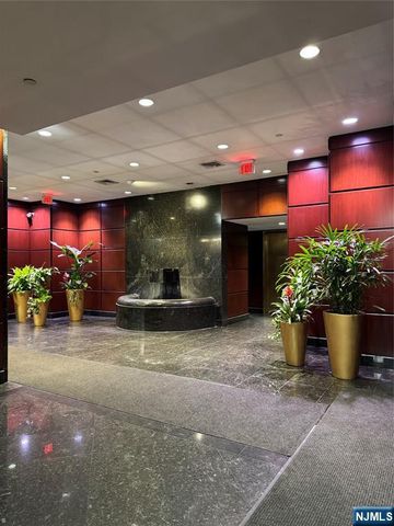 900 Palisade Avenue 2201, Fort Lee, NJ 07024