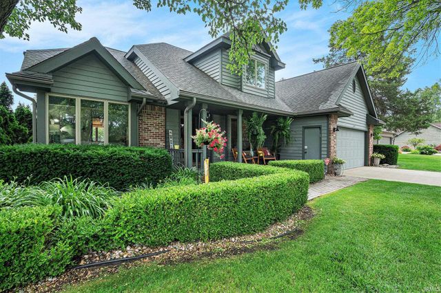 54454 Heron Cove Lane, Elkhart, IN 46516