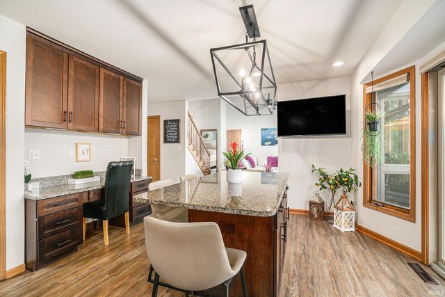 54454 Heron Cove Lane, Elkhart, IN 46516