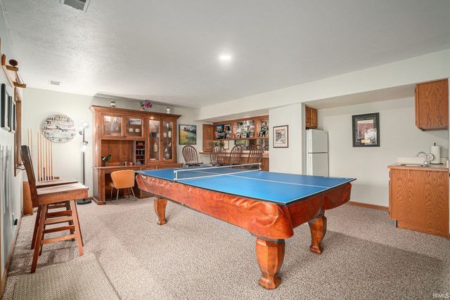 54454 Heron Cove Lane, Elkhart, IN 46516