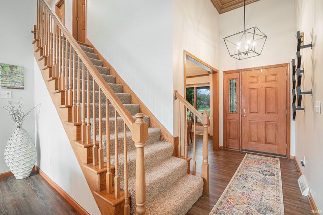 54454 Heron Cove Lane, Elkhart, IN 46516