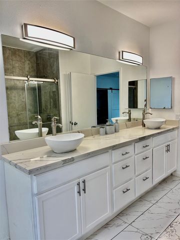 6000 Reims Road 2202, Houston, TX 77036