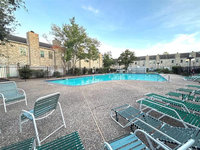 6000 Reims Road 2202, Houston, TX 77036
