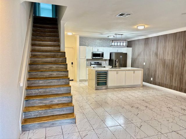 6000 Reims Road 2202, Houston, TX 77036