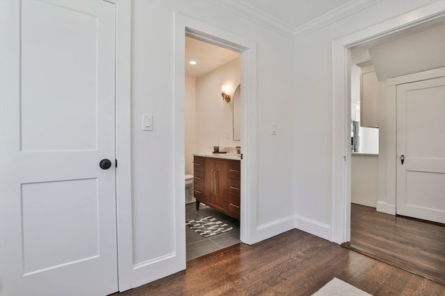 1185 Brook Rd, Milton, MA 02186