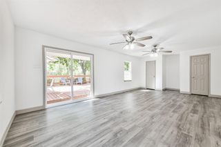 2012 N Galveston Avenue, Pearland, TX 77581