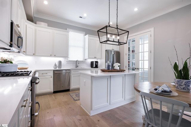 105 Bowman Road, Greenville, SC 29615