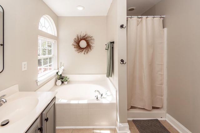 110 Horse Shoe Bay Court, Summerville, SC 29483