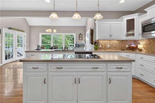 3100 E 303rd Street, Cleveland, MO 64734