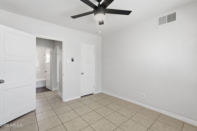 1040 N 16TH Street, Phoenix, AZ 85006