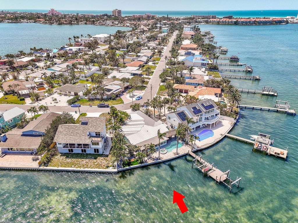 980 BOCA CIEGA ISLE DRIVE, St Pete Beach, FL 33706