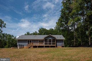 5208 WYNDEMERE CIR, Mineral, VA 23117