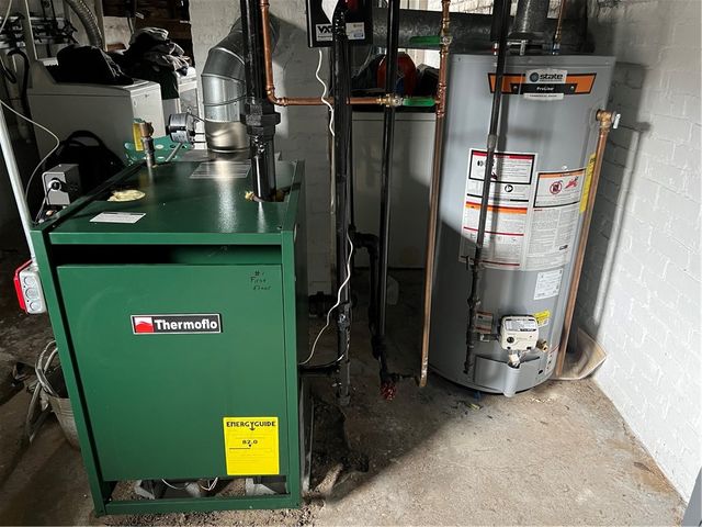 17 Forest Avenue, Cranston, RI 02910