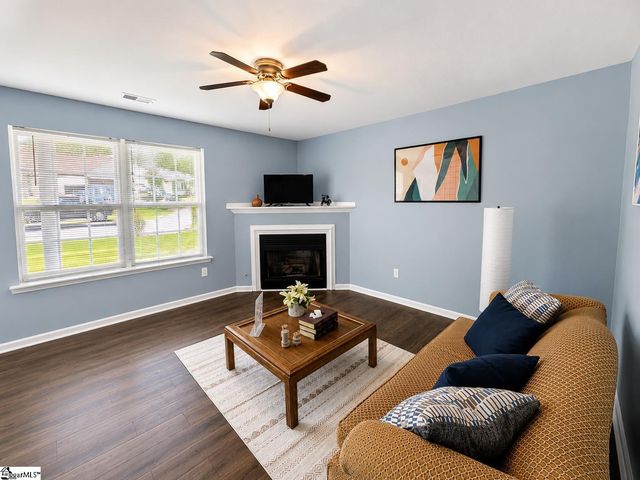 213 Kingscreek Drive, Greer, SC 29650