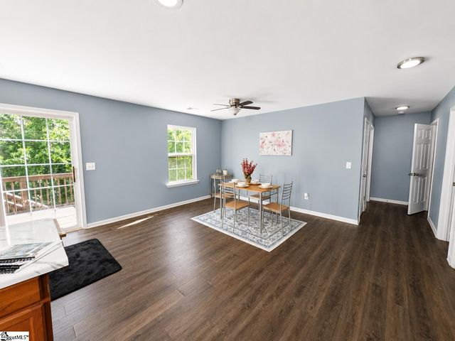213 Kingscreek Drive, Greer, SC 29650
