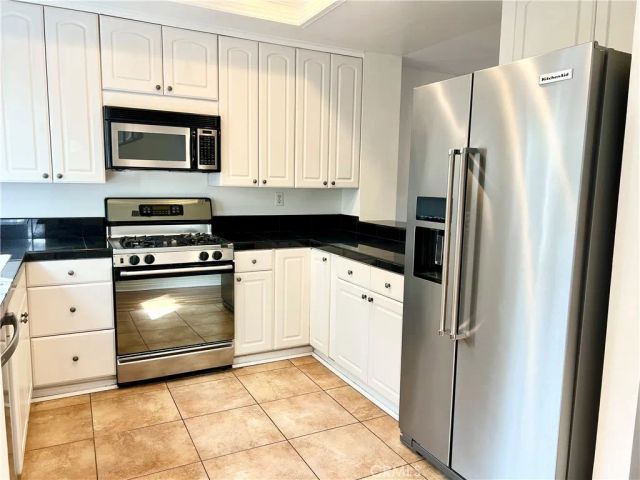 28084 Saint Kitts, Mission Viejo, CA 92692