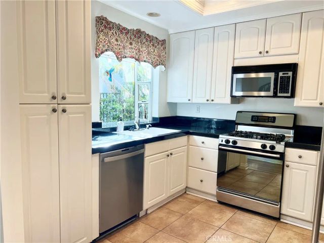 28084 Saint Kitts, Mission Viejo, CA 92692