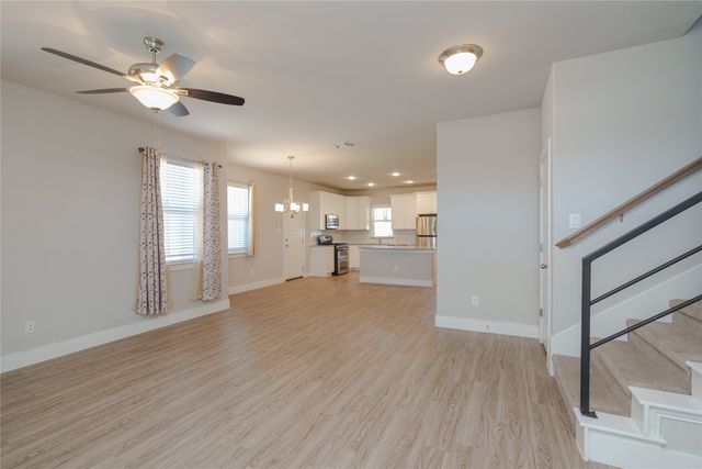 1341 Greenfield Drive, Gainesville, TX 76240