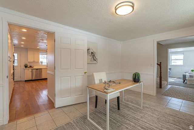 1045 FOX FARM RD, Logan, UT 84321