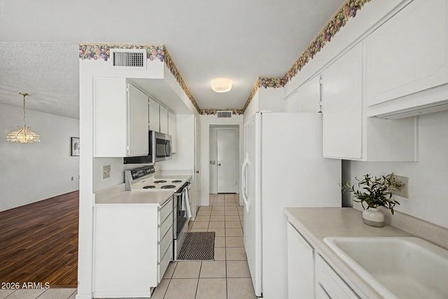 12927 W MESA VERDE Drive, Sun City West, AZ 85375