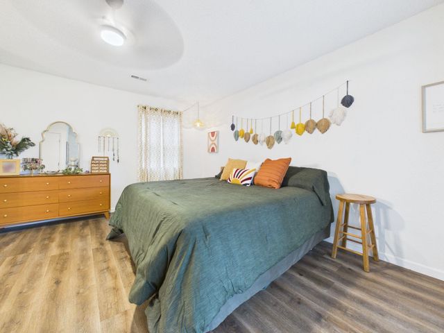 3016 E Locust St, Wichita, KS 67216