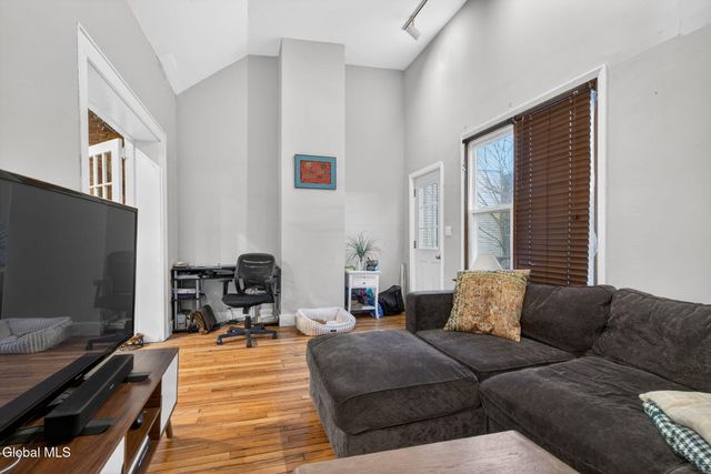 208 Elm Street, Albany, NY 12202