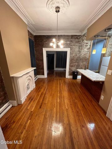 208 Elm Street, Albany, NY 12202