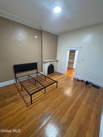 208 Elm Street, Albany, NY 12202
